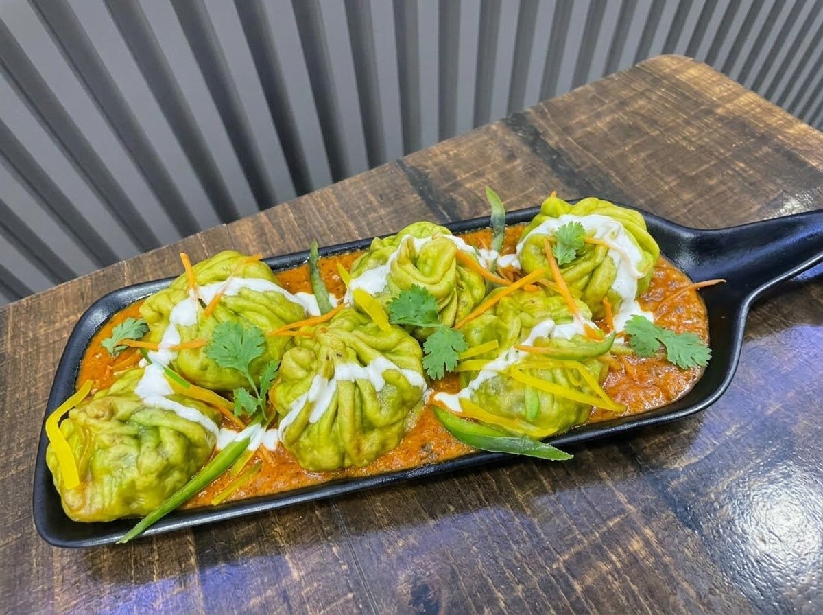 Paneer Gravy Momo
